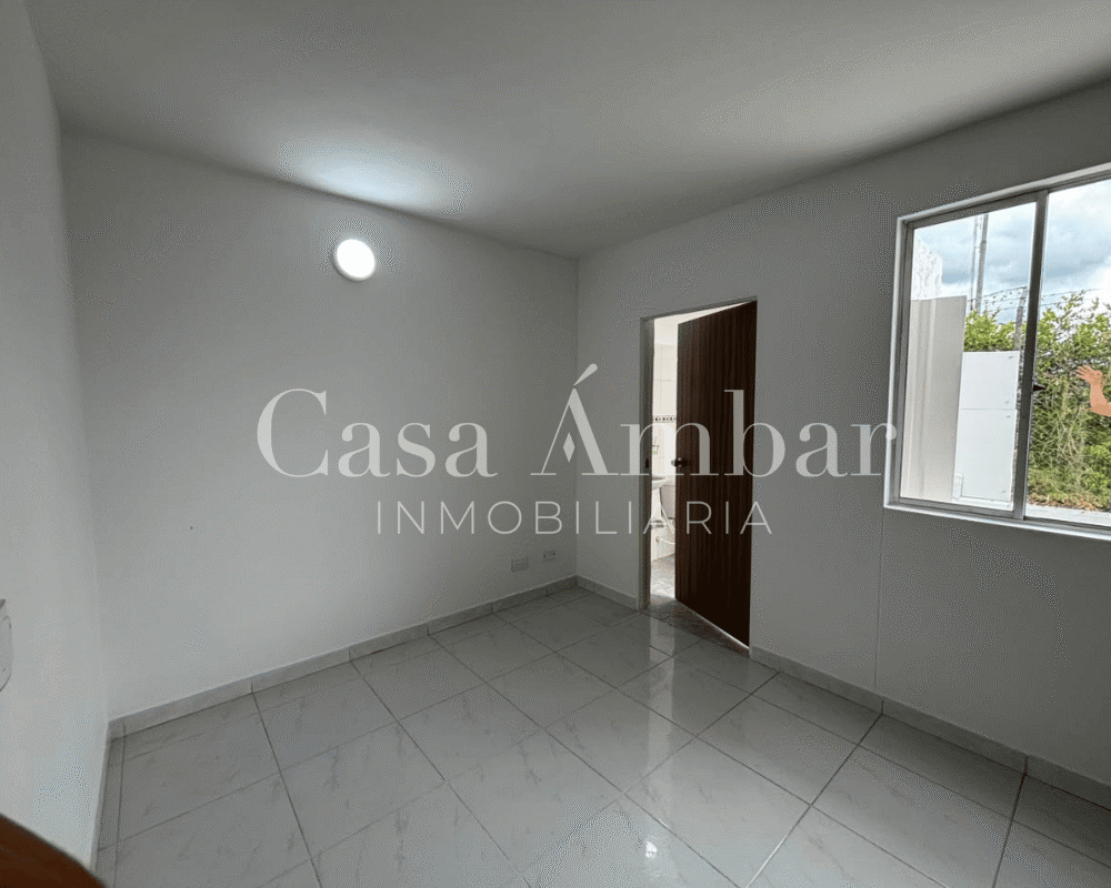 Casa con 4 habitaciones en Armenia