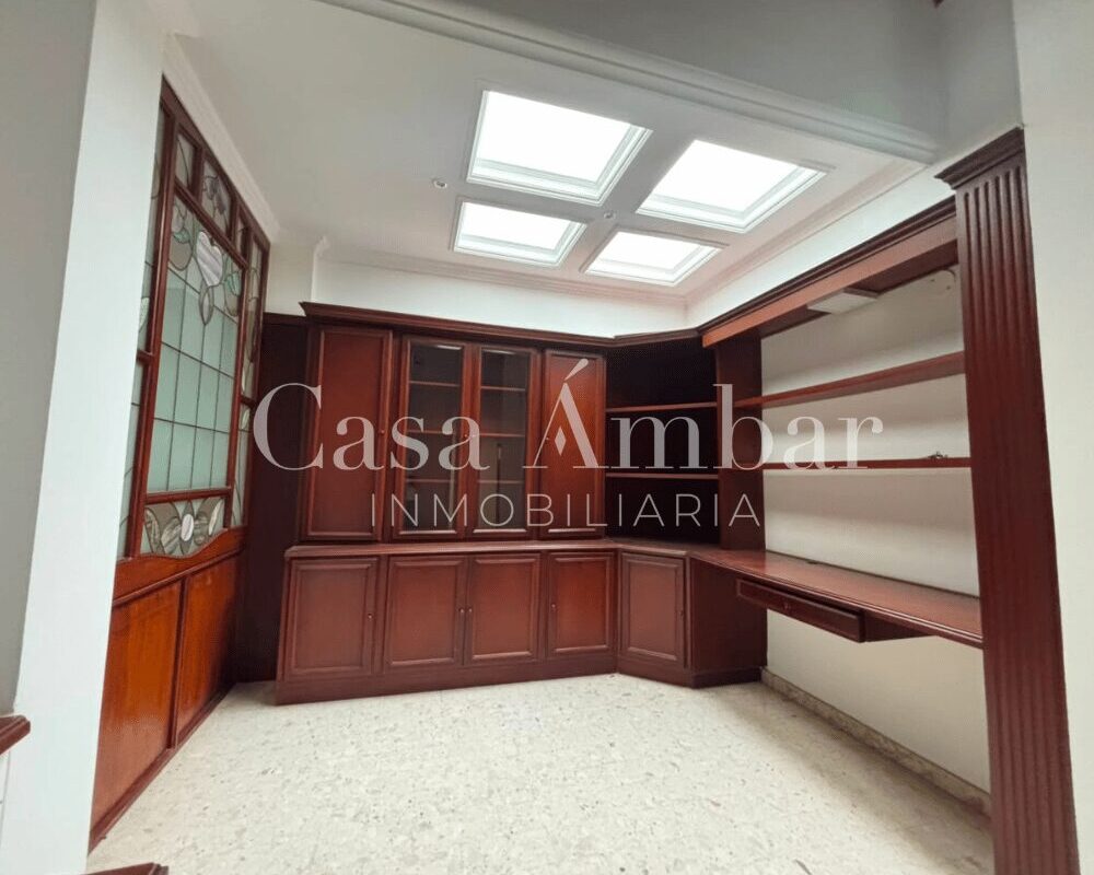 Casa comercial al norte de Armenia
