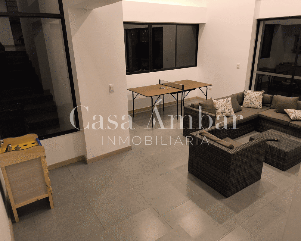 Casa campestre amoblada para la venta