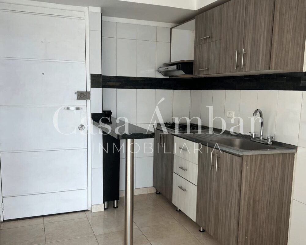 apartamento con bonita cocina