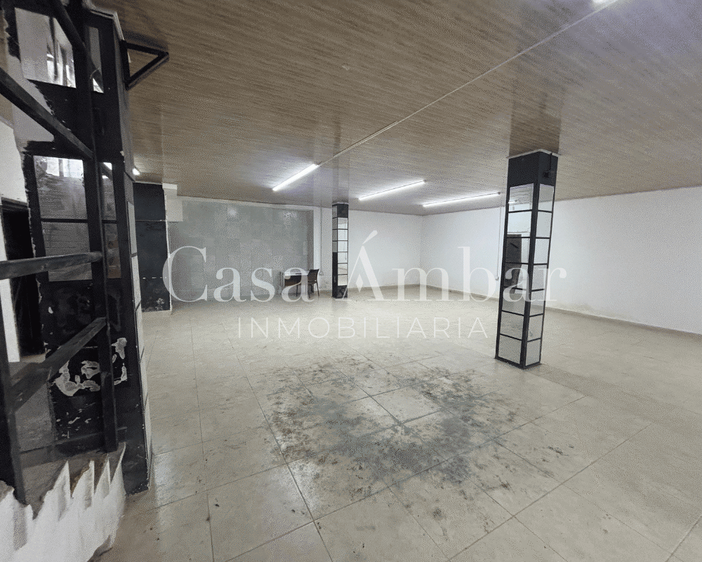 Local comercial de 160 m2 en Armenia