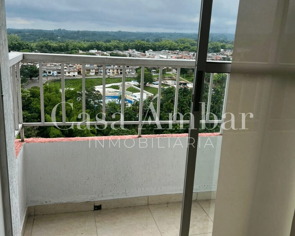 7Venta de apartamento con balcón