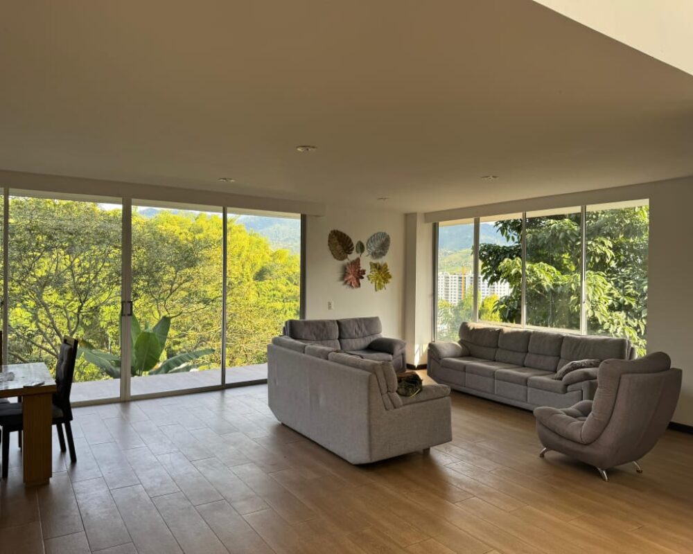CASA CAMPESTRE EN DOSQUEBRADAS (1)