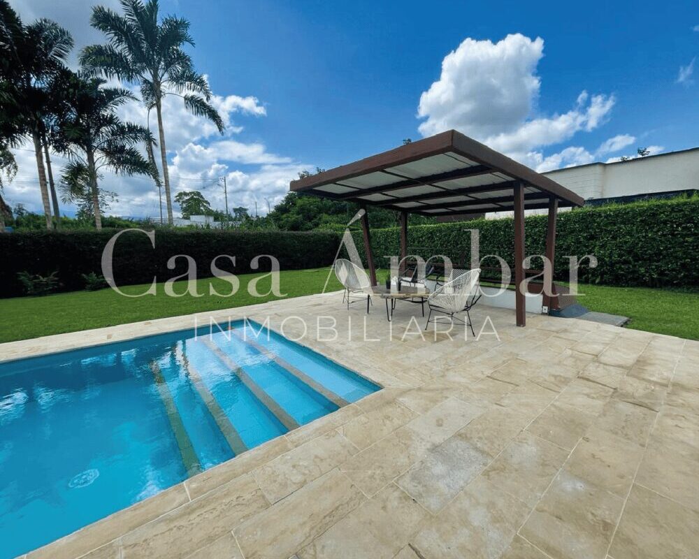 casa-campestre-en-venta-via-el-caimo-con-piscina-propia